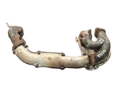 2004 Subaru Impreza Exhaust Manifold - 14010AA102