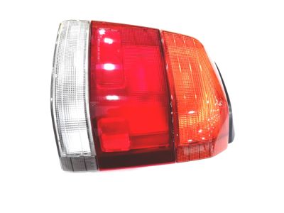 Subaru 84201FC001 Rear Combination Lamp